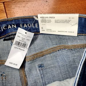 NWT American Eagle Next Level Stretch Jeggings size 6 Regular